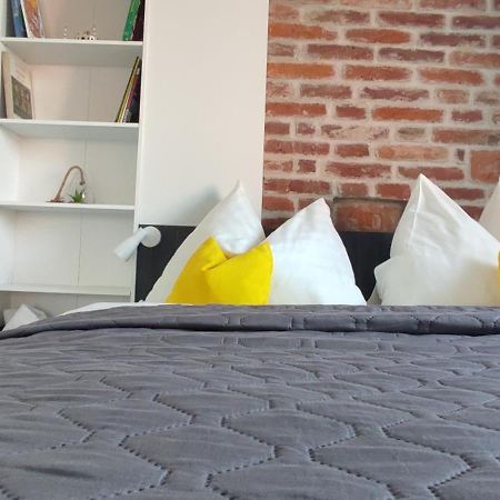 Koller Apartmanhaz Sárvár Exterior foto